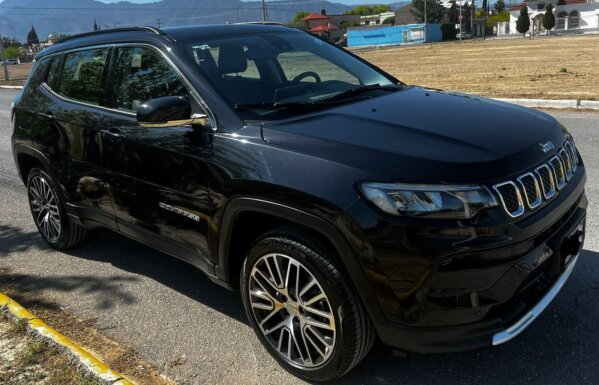 Jeep Compass Altitude 1.3  Turbo 4 Cil 4x2  2024